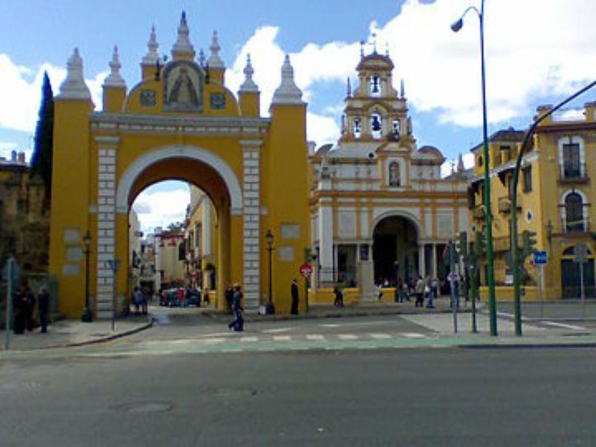 Cristinas Palace Seville Ngoại thất bức ảnh